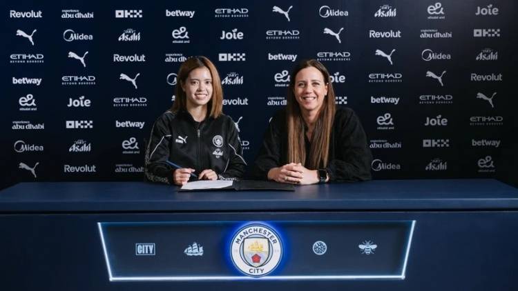 曼(màn)城官方(fāng)：日本女足國(guó)脚长谷川唯续约2年，新合同(tóng)至2029年