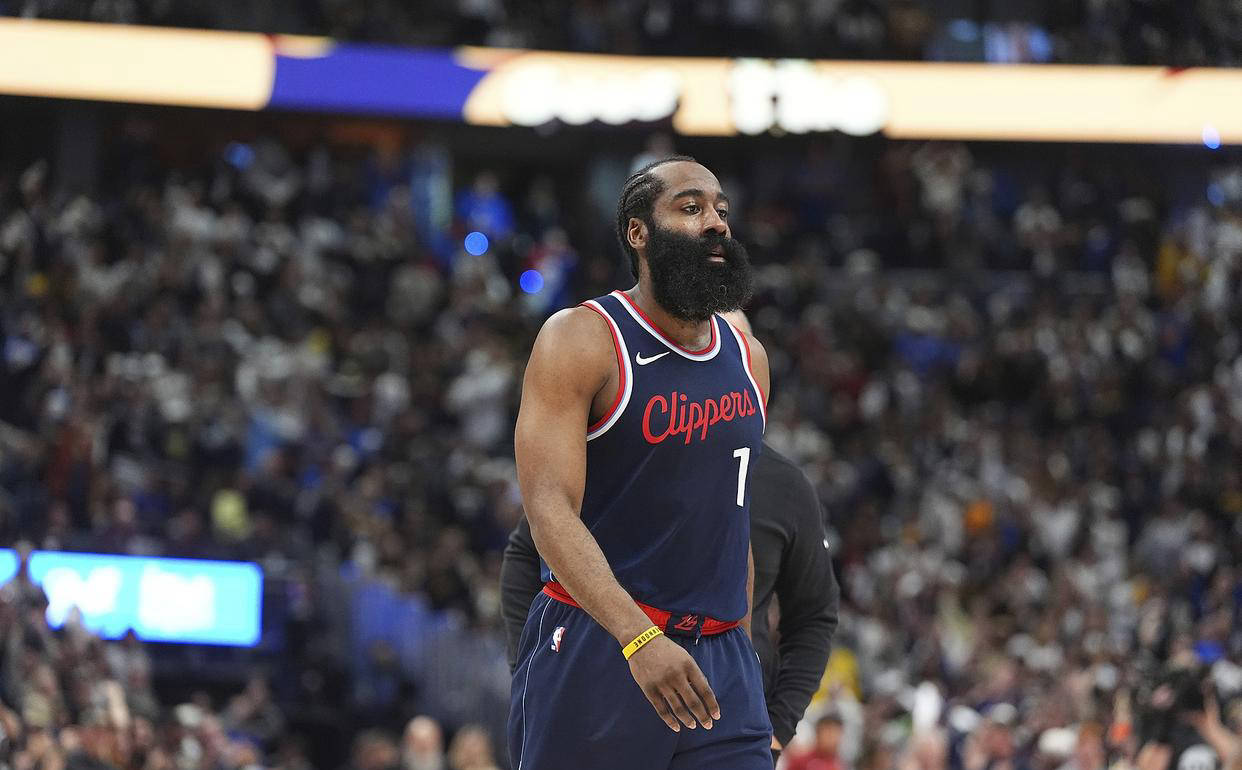 洛杉矶快船：哈登展现领袖气质，新援宣言牺牲，保罗或推迟退役计划