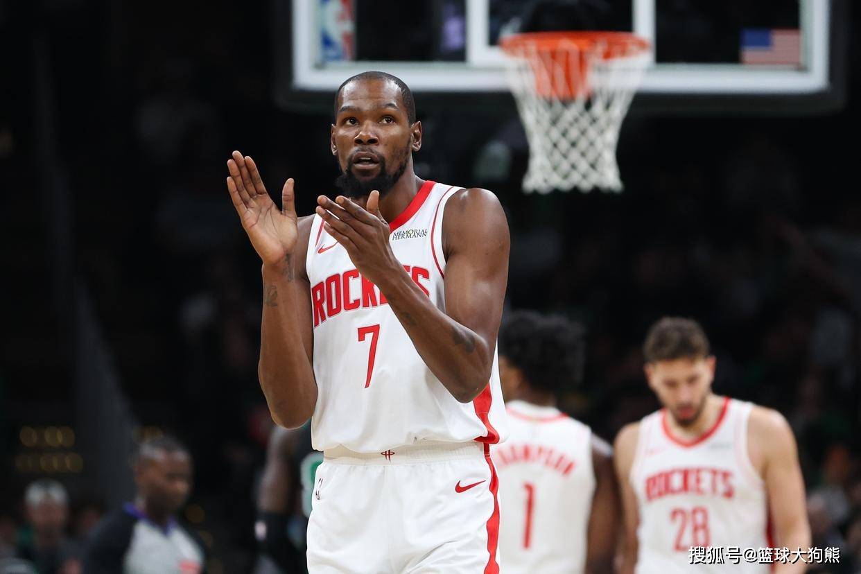 险胜独行侠，火箭队变阵！全新首发出炉，轮换人数+1，老射手出战