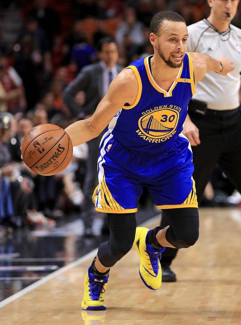 NBA赛场激情四溢，金州勇士险胜拖入抢七大战，结果如何？