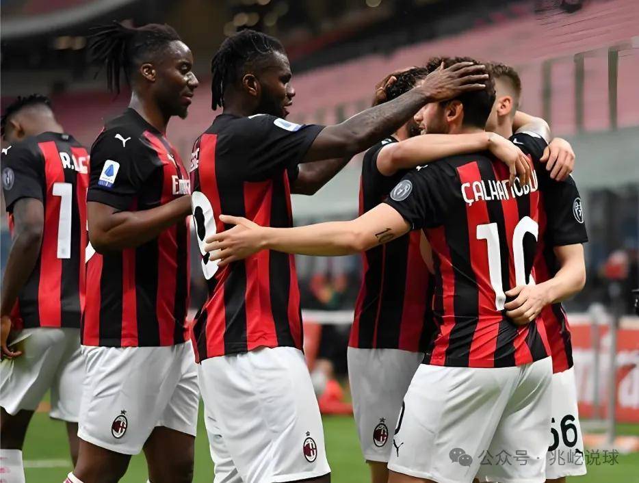意甲：AC米兰VS萨索洛，AC米兰登顶第一，主场强势，血洗萨索洛势在必行？