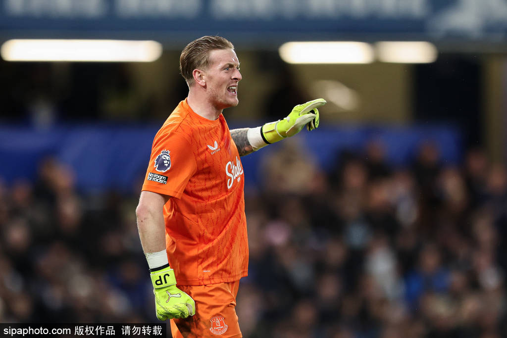 英超-帕尔默破门古斯托建功 切尔西2-0埃弗顿结束四场不胜