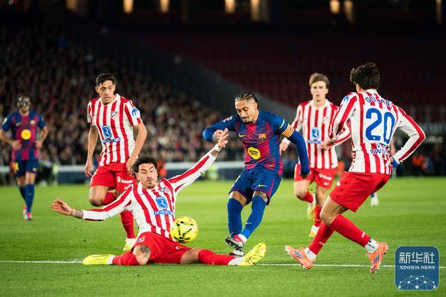 足球 | 西甲：巴塞罗那胜马德里竞技